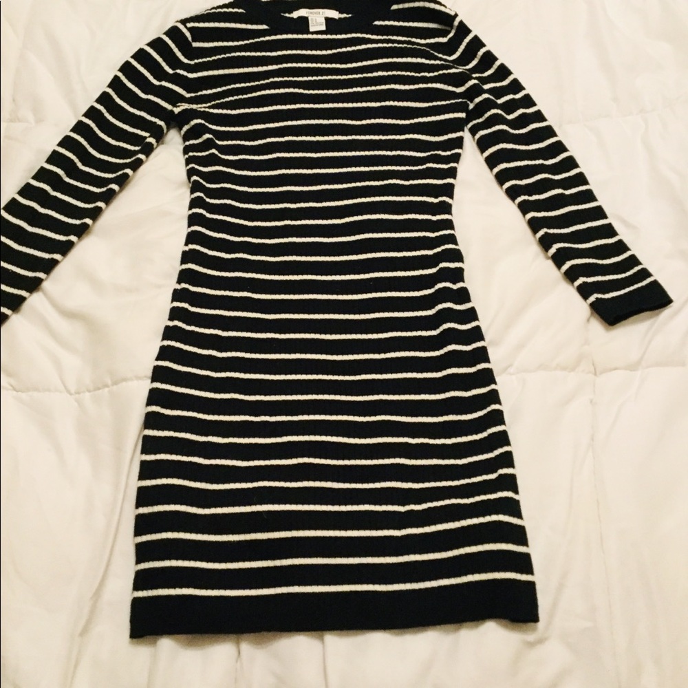 Black and white striped sweater dress Forever 21